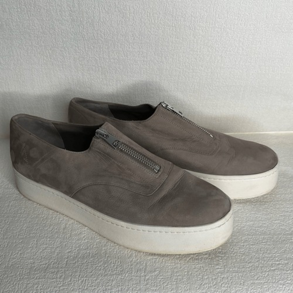 Vince Platform Sneakers Womens Size 9,5 ZipUp Gray Leather Slip On Shoes Neutral